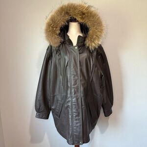 Field Gear Woman Genuine Leather Jacket with Faux Fur Trim – Size 2X